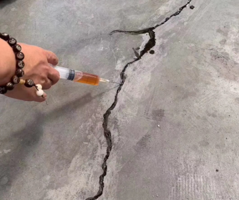 安远混凝土裂缝修补技术详解​