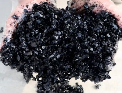 安远沥青冷补料（沥青砂）的优势特点与施工流程解析